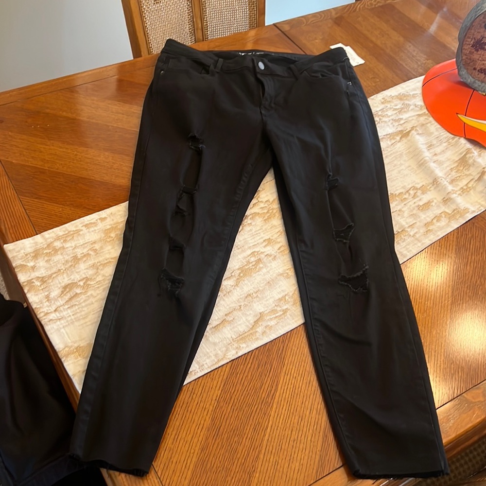 Old navy rockstar ripped jeans